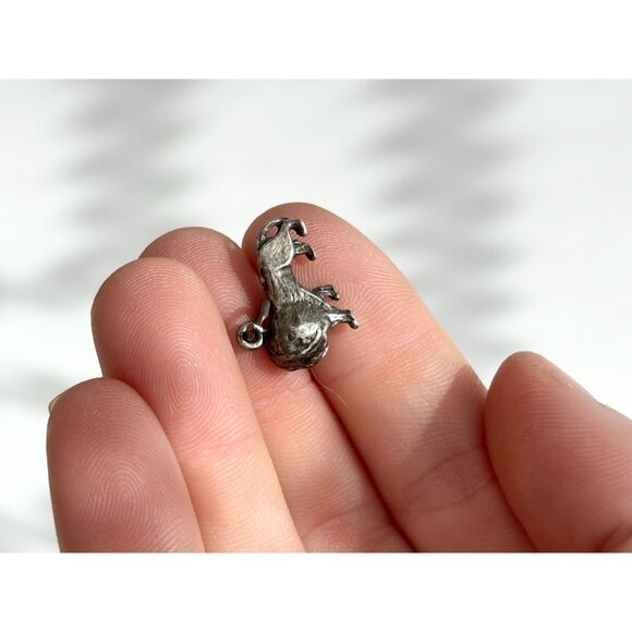 Lion  Figural Silver Toned Figural Vintage Pendant | Charm - Picture 5 of 7